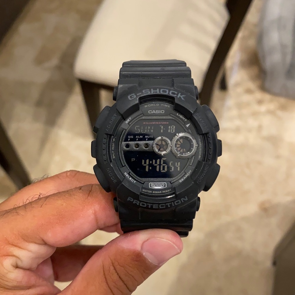 G shock like new!